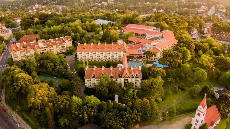 Wish Serrano Resort Gramado Exteriér fotografie Aerial view of the hotel